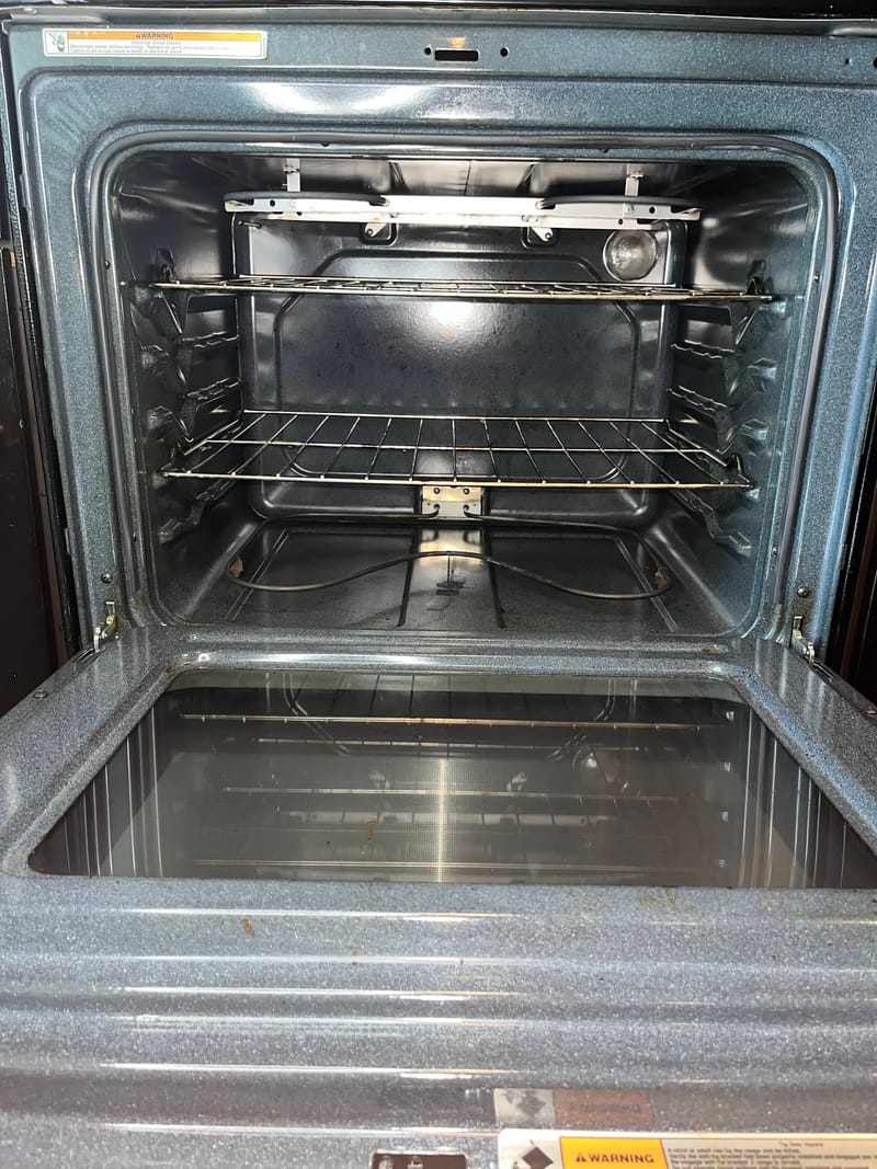 Clean oven interior